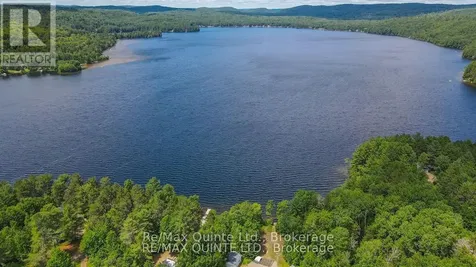 76 Carson Heights Madawaska Valley ON K0J 1B0