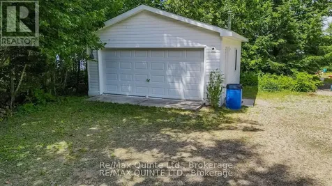 76 Carson Heights Madawaska Valley ON K0J 1B0
