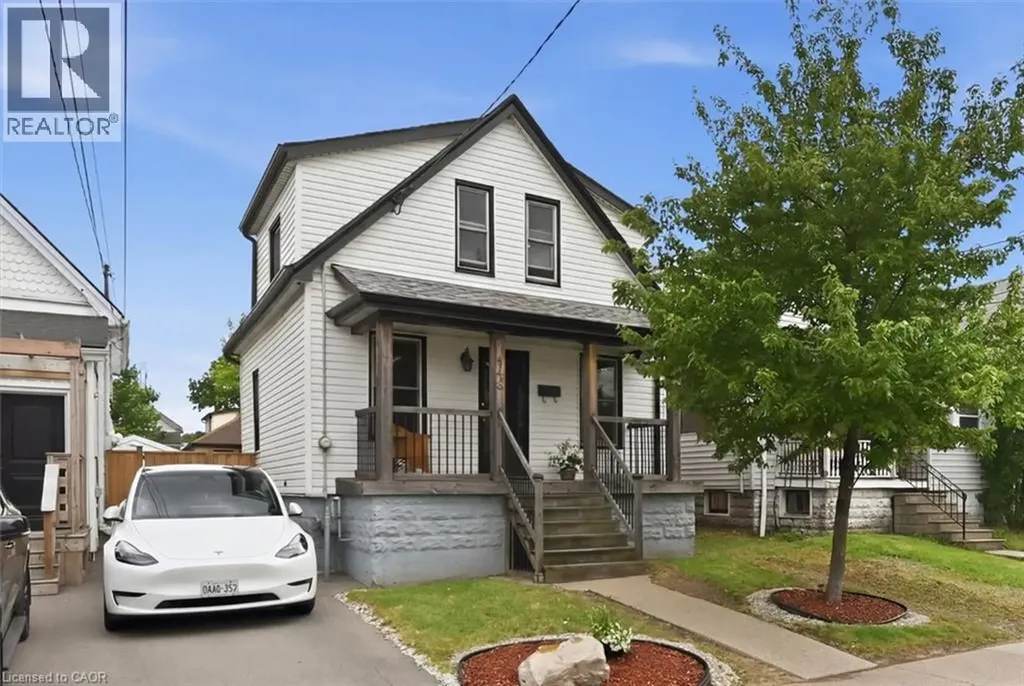 144 Campbell Avenue Hamilton ON L8H 2E9