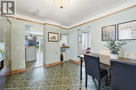 144 Campbell Avenue Hamilton ON L8H 2E9