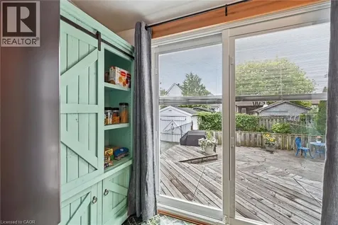 144 Campbell Avenue Hamilton ON L8H 2E9