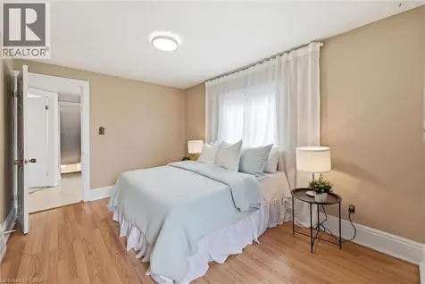 144 Campbell Avenue Hamilton ON L8H 2E9