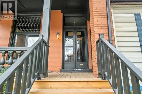 143 Catharine Street North Hamilton ON L8R 1J5