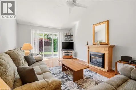 2140 Turnberry Road Burlington ON L7M 4L8