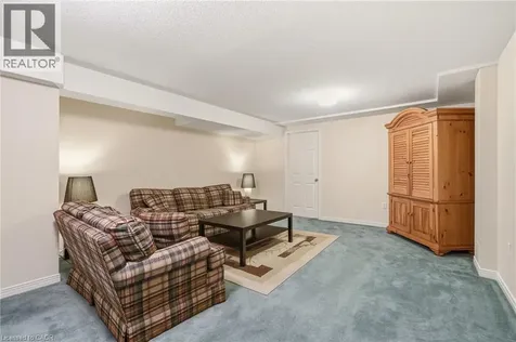 2140 Turnberry Road Burlington ON L7M 4L8