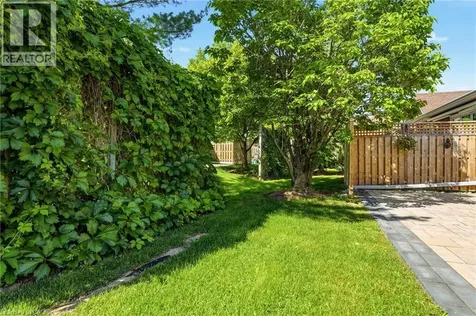 2140 Turnberry Road Burlington ON L7M 4L8