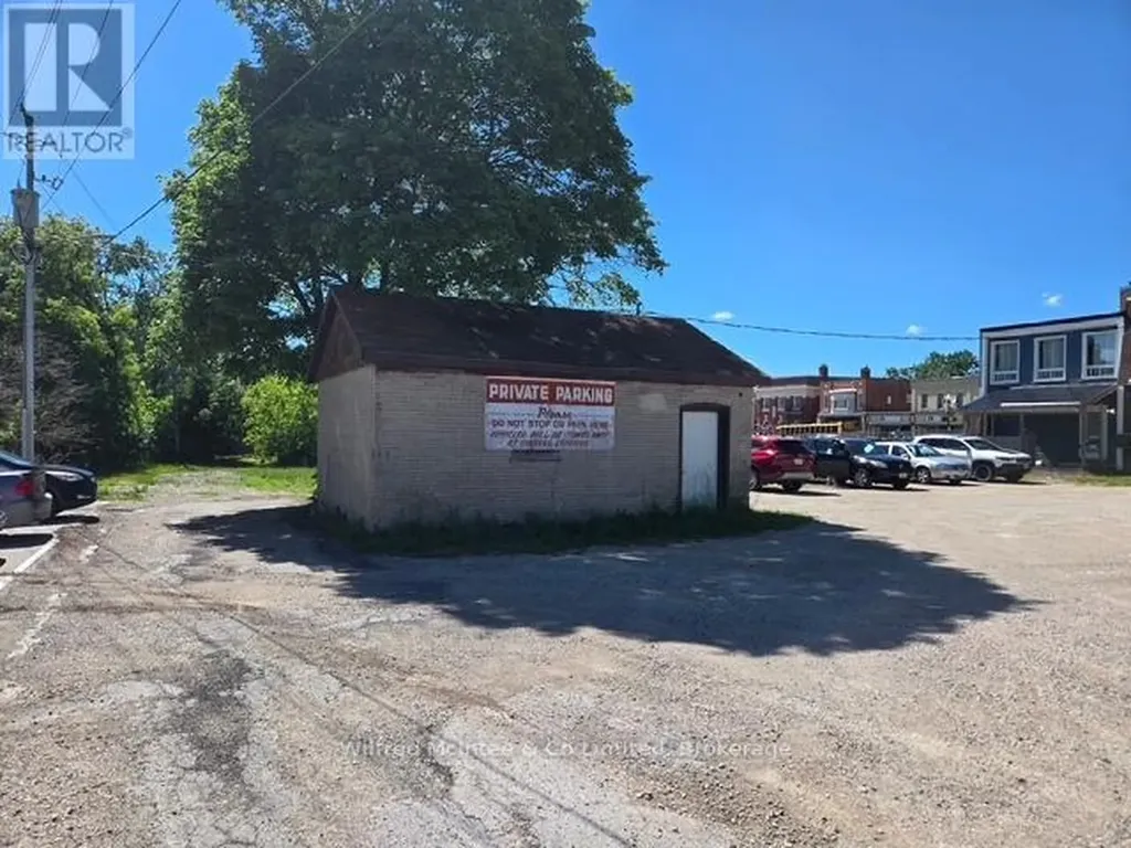 10TH Street Hanover ON N4N 4P1