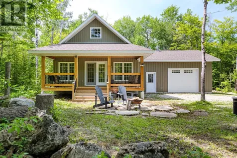 73 Maple Drive Northern Bruce Peninsula ON N0H 1Z0