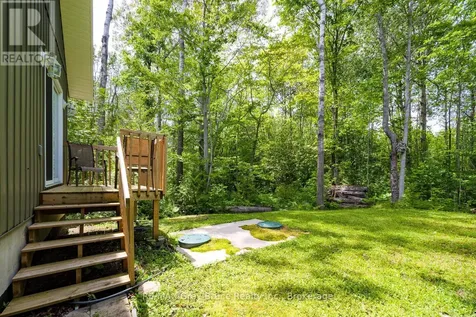 73 Maple Drive Northern Bruce Peninsula ON N0H 1Z0