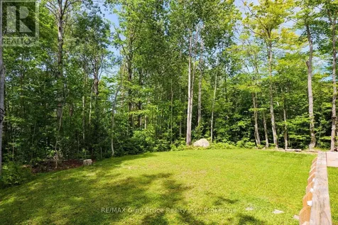 73 Maple Drive Northern Bruce Peninsula ON N0H 1Z0