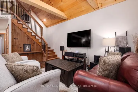 73 Maple Drive Northern Bruce Peninsula ON N0H 1Z0