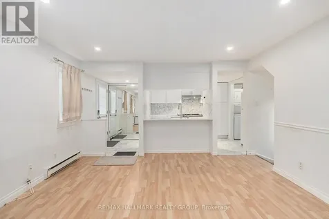 1204 Shillington Avenue Ottawa ON K1Z 7Z4