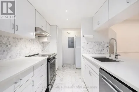 1204 Shillington Avenue Ottawa ON K1Z 7Z4