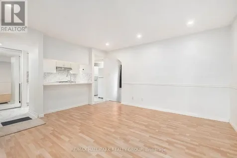 1204 Shillington Avenue Ottawa ON K1Z 7Z4