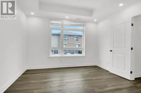 320 Tulum Crescent Ottawa ON K2S 0W1