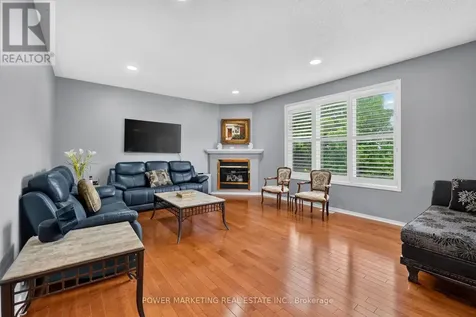 2165 Blue Willow Crescent Ottawa ON K1W 1K7