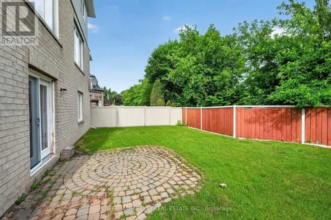 2165 Blue Willow Crescent Ottawa ON K1W 1K7