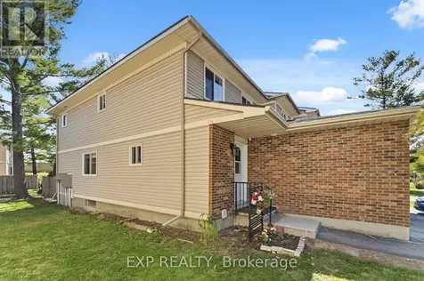 146 Valley Stream Drive Ottawa ON K2H 9C6