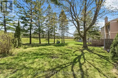 146 Valley Stream Drive Ottawa ON K2H 9C6