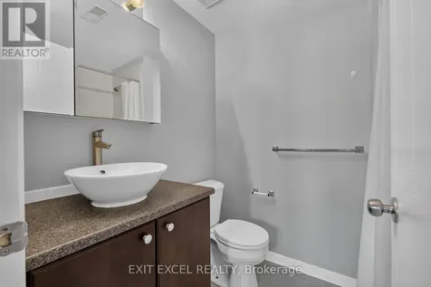 532 Lakeridge Drive Ottawa ON K4A 0H5