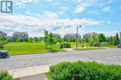 532 Lakeridge Drive Ottawa ON K4A 0H5