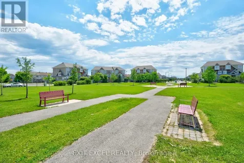 532 Lakeridge Drive Ottawa ON K4A 0H5
