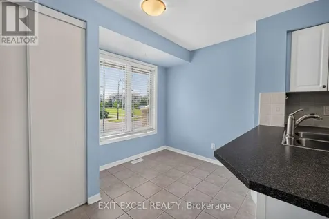 532 Lakeridge Drive Ottawa ON K4A 0H5