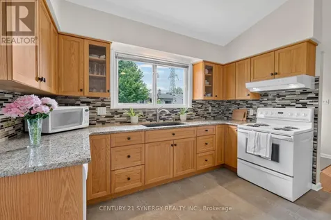 20 Sherry Lane Ottawa ON K2G 3L6