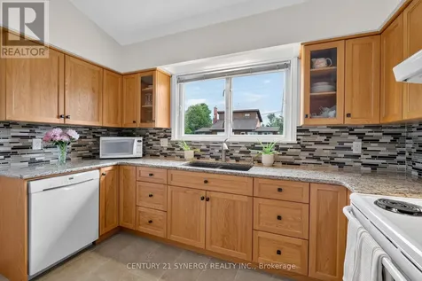 20 Sherry Lane Ottawa ON K2G 3L6