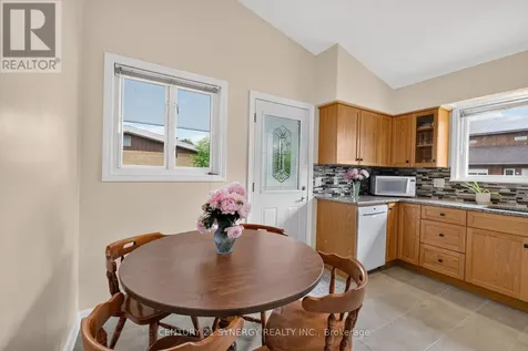 20 Sherry Lane Ottawa ON K2G 3L6