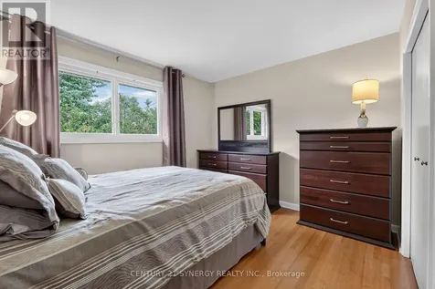 20 Sherry Lane Ottawa ON K2G 3L6
