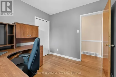 20 Sherry Lane Ottawa ON K2G 3L6