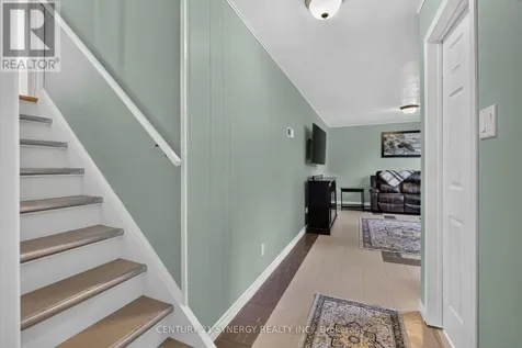 20 Sherry Lane Ottawa ON K2G 3L6