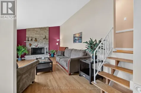 20 Sherry Lane Ottawa ON K2G 3L6