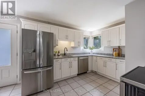 1293 Woodside Drive Ottawa ON K2C 2H1