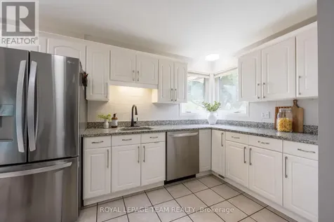 1293 Woodside Drive Ottawa ON K2C 2H1