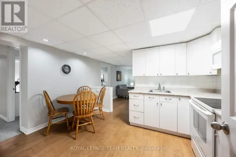 1293 Woodside Drive Ottawa ON K2C 2H1