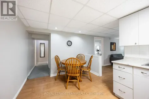 1293 Woodside Drive Ottawa ON K2C 2H1