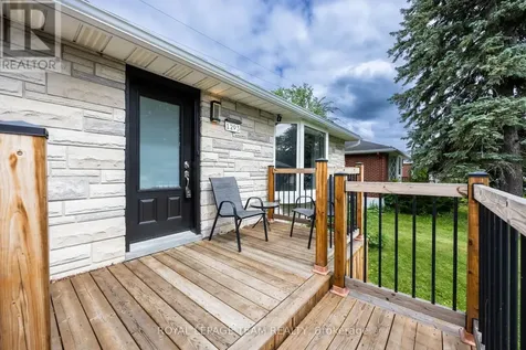 1293 Woodside Drive Ottawa ON K2C 2H1