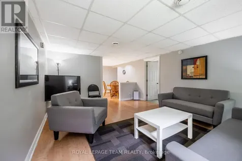 1293 Woodside Drive Ottawa ON K2C 2H1