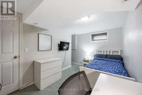 1293 Woodside Drive Ottawa ON K2C 2H1