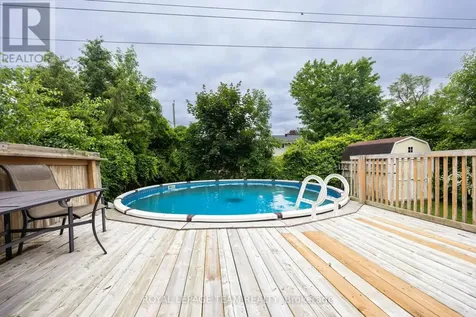 1293 Woodside Drive Ottawa ON K2C 2H1