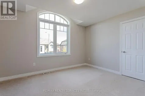 3896 Tufgar Crescent Burlington (alton) ON L7M 1N7