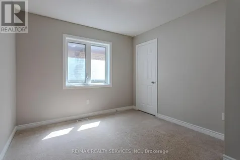 3896 Tufgar Crescent Burlington (alton) ON L7M 1N7