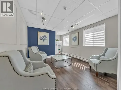3950 Wyandotte Street East Windsor ON N8Y 1G5