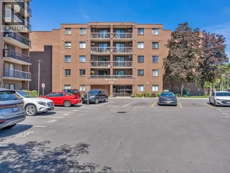 3950 Wyandotte Street East Windsor ON N8Y 1G5