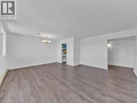 3950 Wyandotte Street East Windsor ON N8Y 1G5