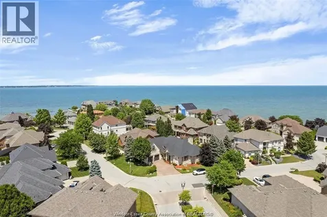 490 Shoreview Windsor ON N8P 1M7