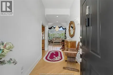 490 Shoreview Windsor ON N8P 1M7