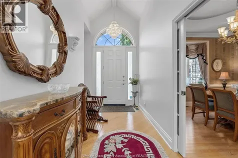 490 Shoreview Windsor ON N8P 1M7